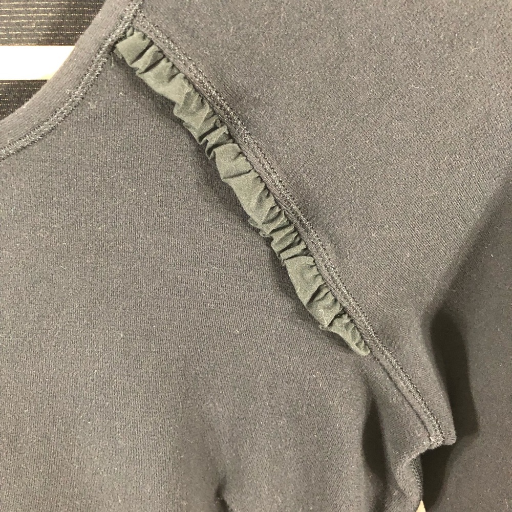 Lululemon Runder Under Long Sleeve Top Ruffles - Picture 4 of 5